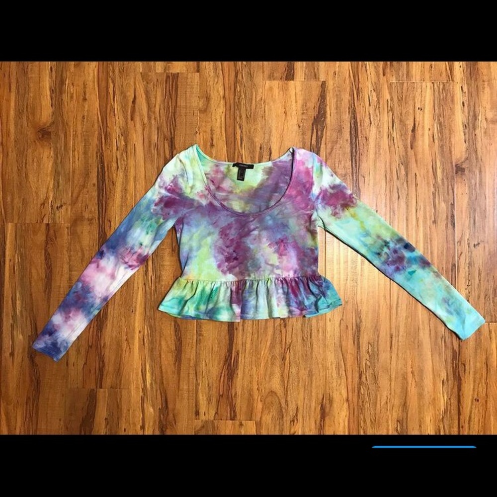 Hand Dyed Ruffled Bottom Crop Top